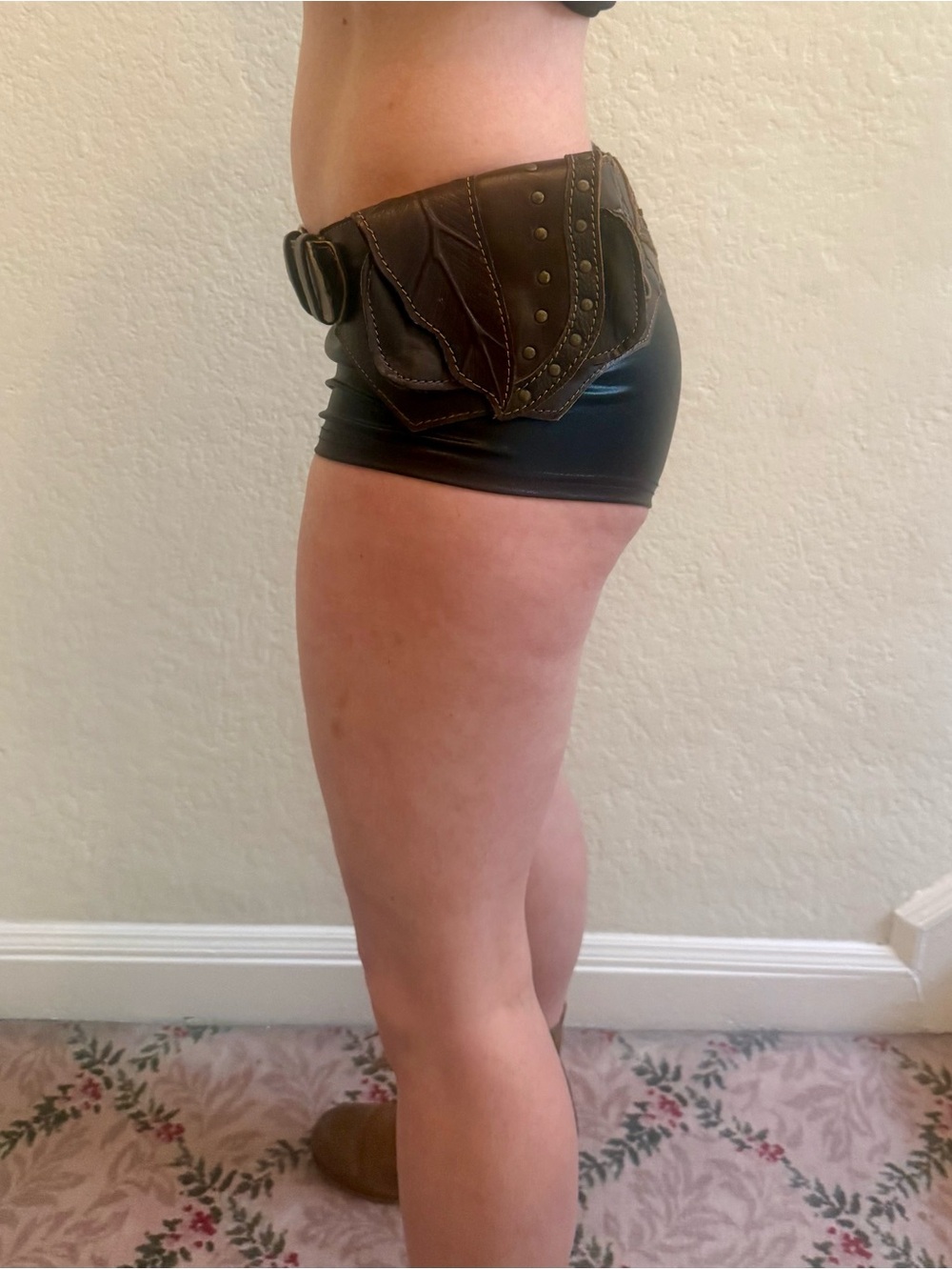Black Leather Cotton Short Shorts with Corset Lacing and Thigh Straps - Picture 10 of 10